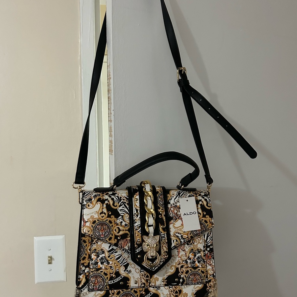 Aldo Black and Gold Crossbody Bag with Elegant Design